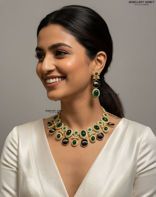 INIKA KUNDAN NECKLACE N-1392