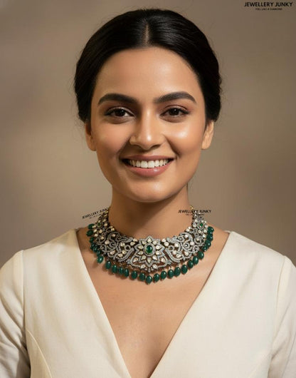SNEH EMERALD KUNDAN NECKLACE