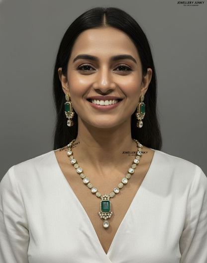 TEJAL KUNDAN NECKLACE