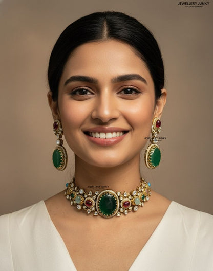 SHIVANGI KUNDAN NECKLACE