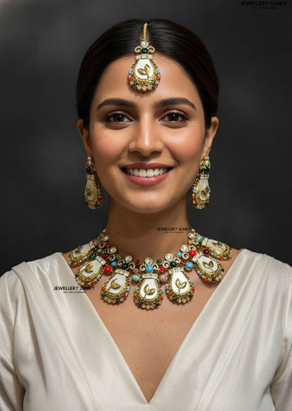 AMENA NAVRATAN KUNDAN NECKLACE