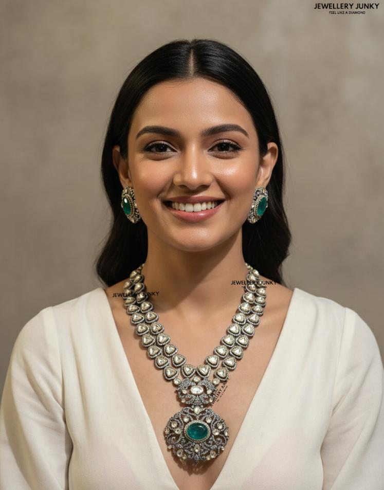 OLIVIA KUNDAN VICTORIAN NECKLACE