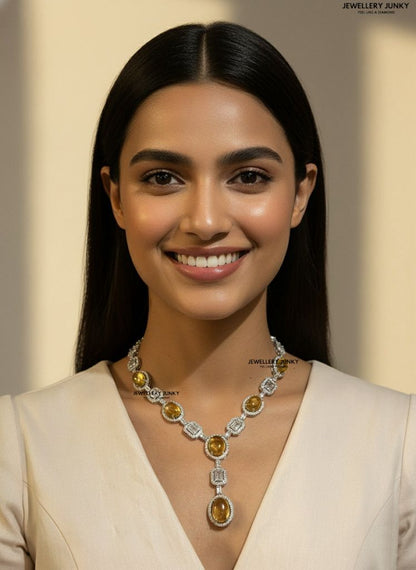 Lara Diamond Necklace