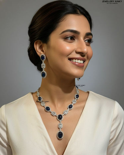 Lara Diamond Necklace