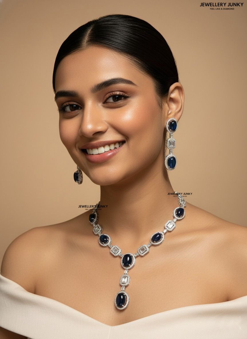 Lara Diamond Necklace