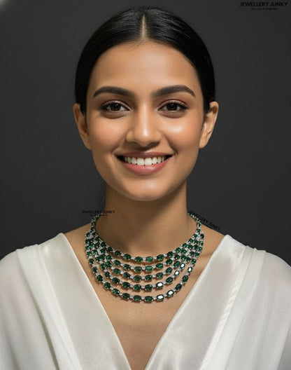 LEY DIAMOND NECKLACE