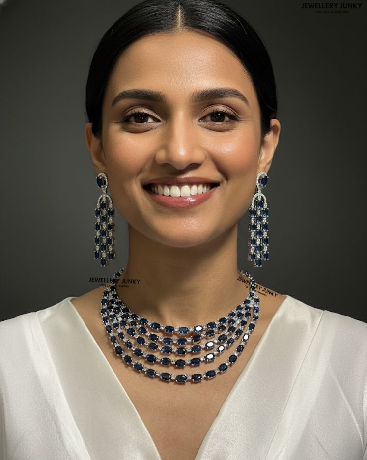 LEY DIAMOND NECKLACE