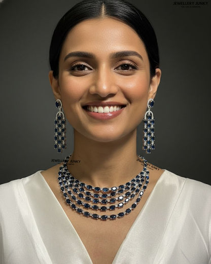 LEY DIAMOND NECKLACE