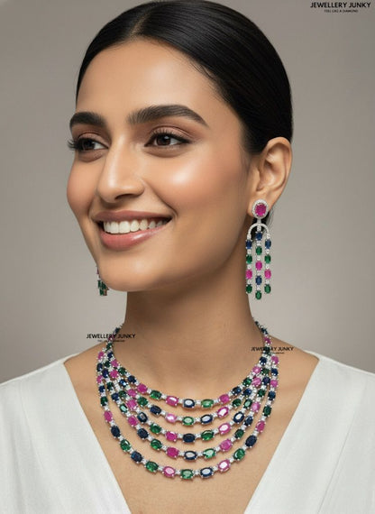 LEY DIAMOND NECKLACE