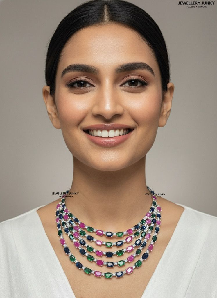 LEY DIAMOND NECKLACE