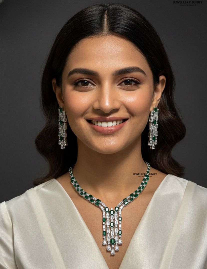 TARA DIAMOND NECKLACE