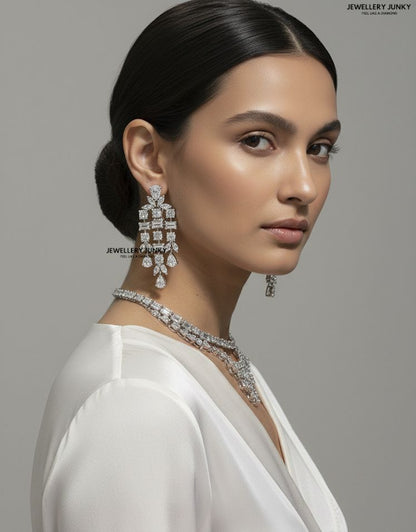 BETHANY DIAMOND NECKLACE