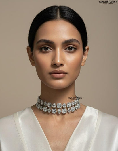 SARIKA DIAMOND NECKLACE