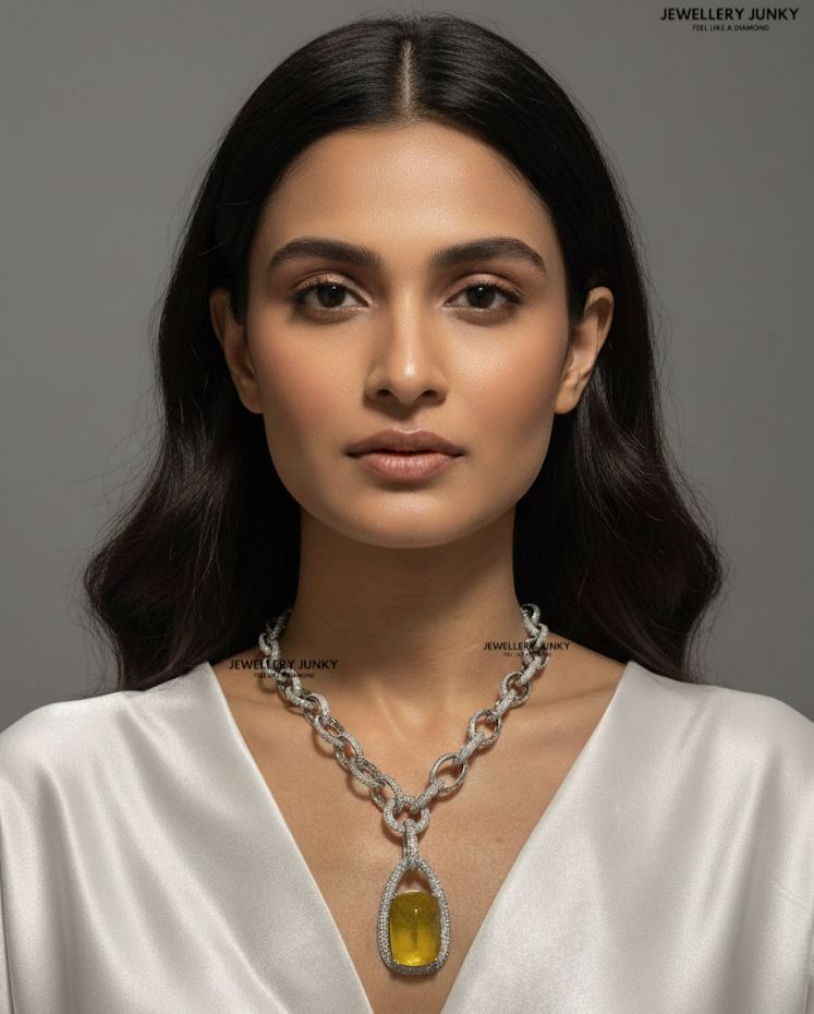 ARVI DIMAOND NECKLACE