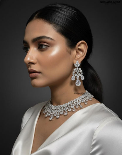 ELODIE DIAMOND NECKLACE