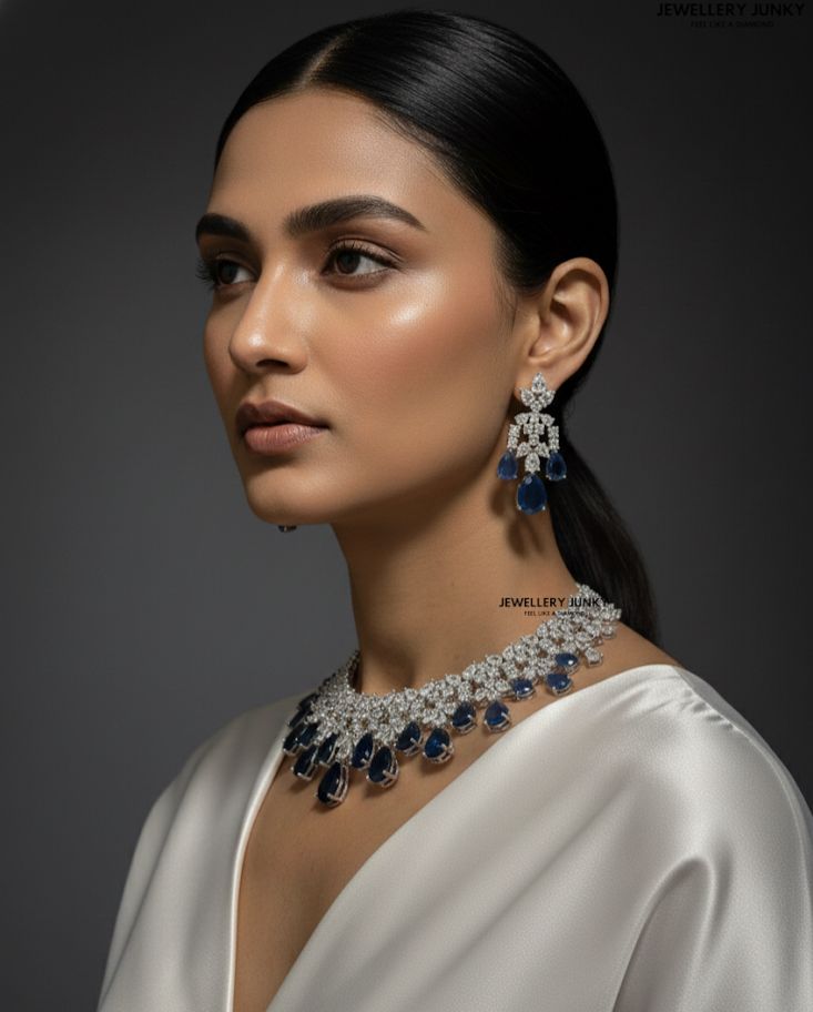 ELODIE DIAMOND NECKLACE