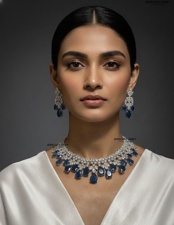 ELODIE DIAMOND NECKLACE