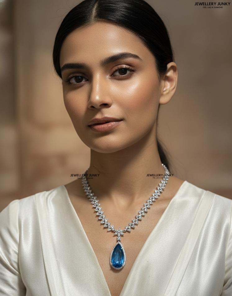 EMERSON DIAMOND NECKLACE