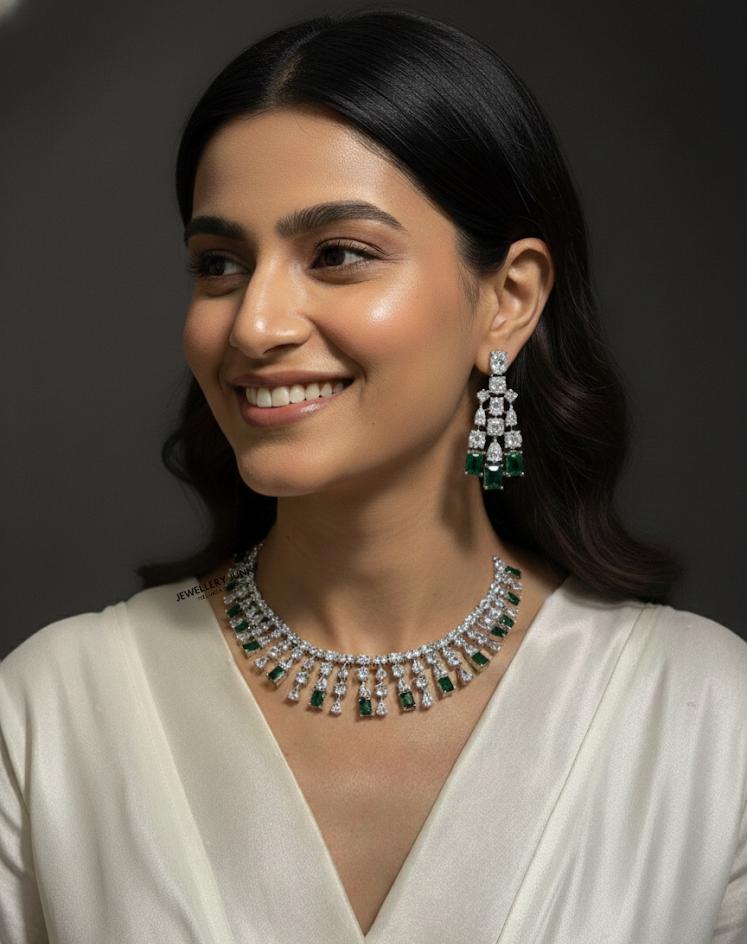 IRENA DIAMOND NECKLACE