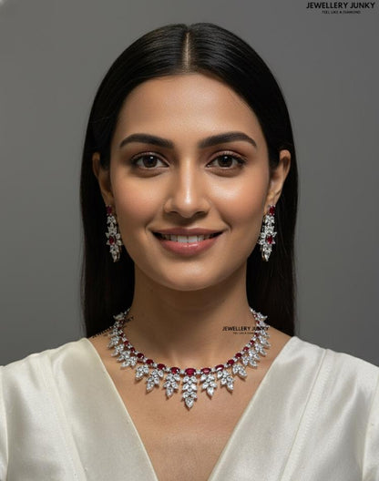 FRANKIE DIAMOND NECKLACE