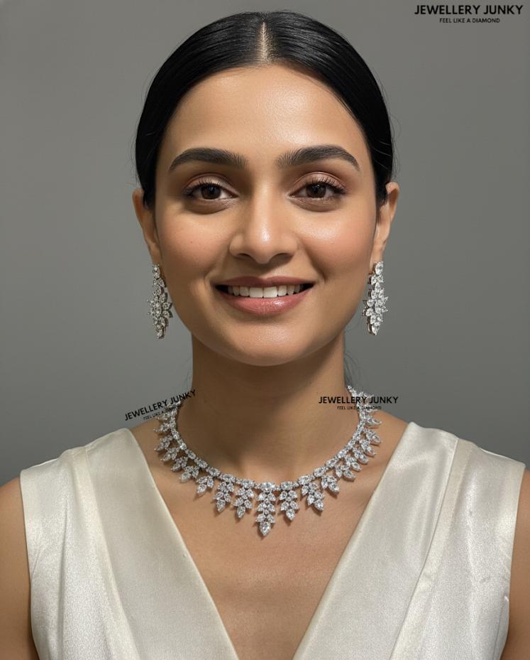 FRANKIE DIAMOND NECKLACE