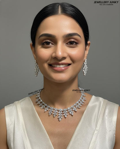 FRANKIE DIAMOND NECKLACE