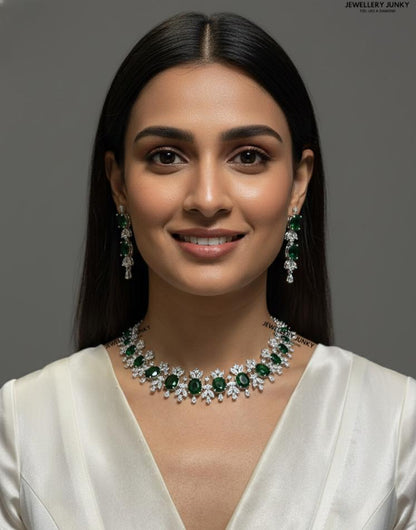 JIMENA DIAMOND NECKLACE