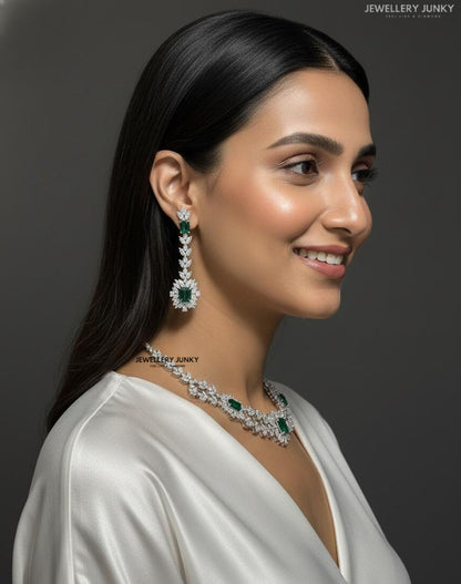 HRITIKA DIAMOND NECKLACE