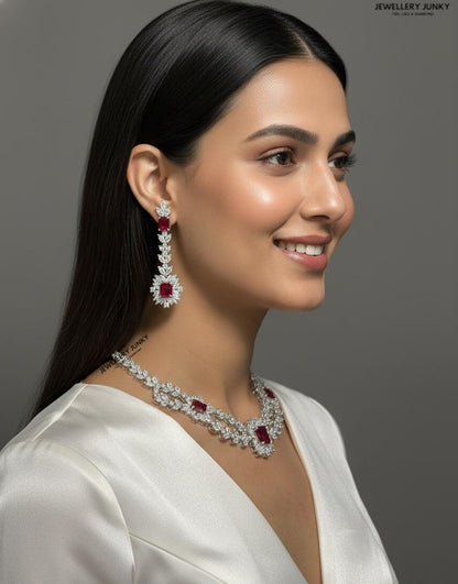 HRITIKA DIAMOND NECKLACE