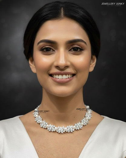 EZRA DIAMOND PEARL NECKLACE