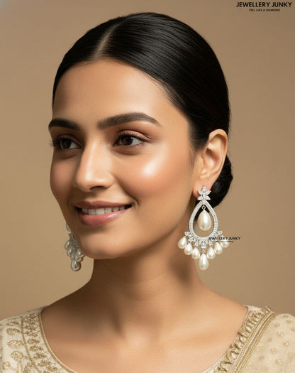 WINONA DIAMOND EARRING E-1402