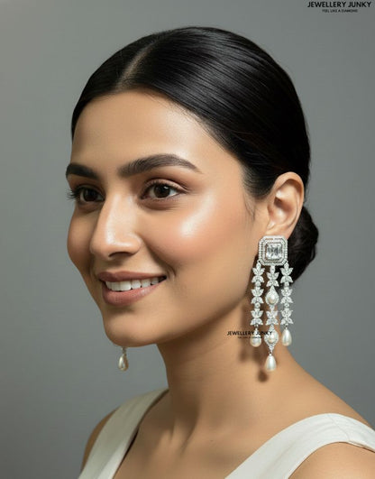 MARIYAM DIAMOND EARRINGS