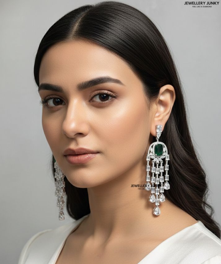 BILLIE DIAMOND EARRING E-1447