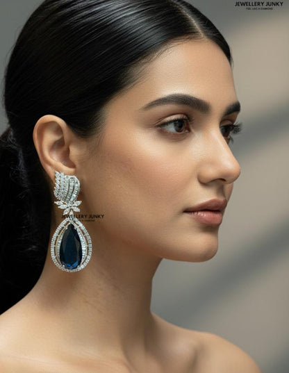 MAU DIAMOND EARRING