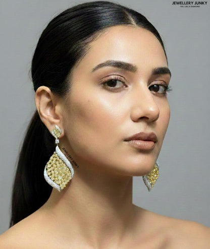 BLAIR DIAMOND EARRING E-1072