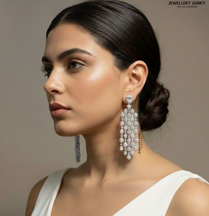 NINA DIAMOND EARRING E-1055