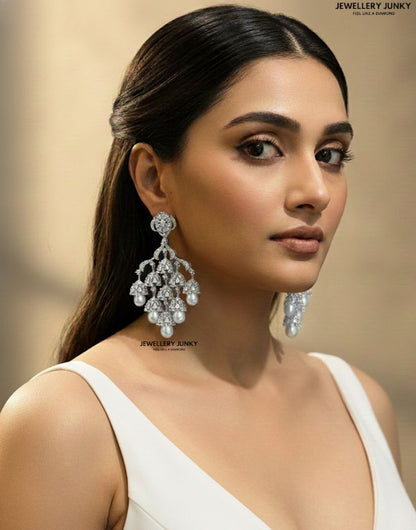 TAYLOR DIAMOND EARRING E-1027