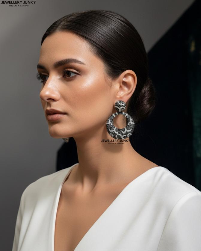 VANESSA NANO DIAMOND EARRING E-1022