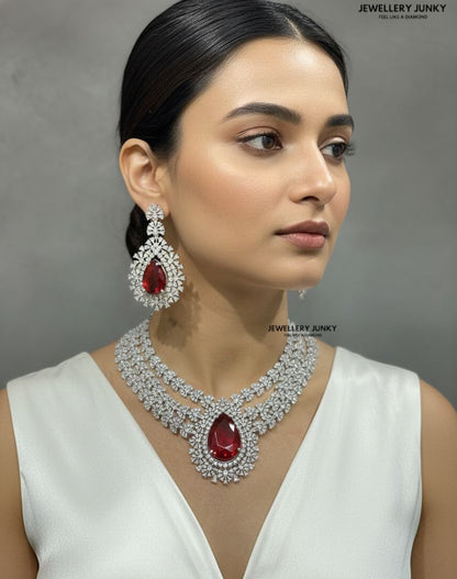 EESHA  DIAMOND NECKLACE