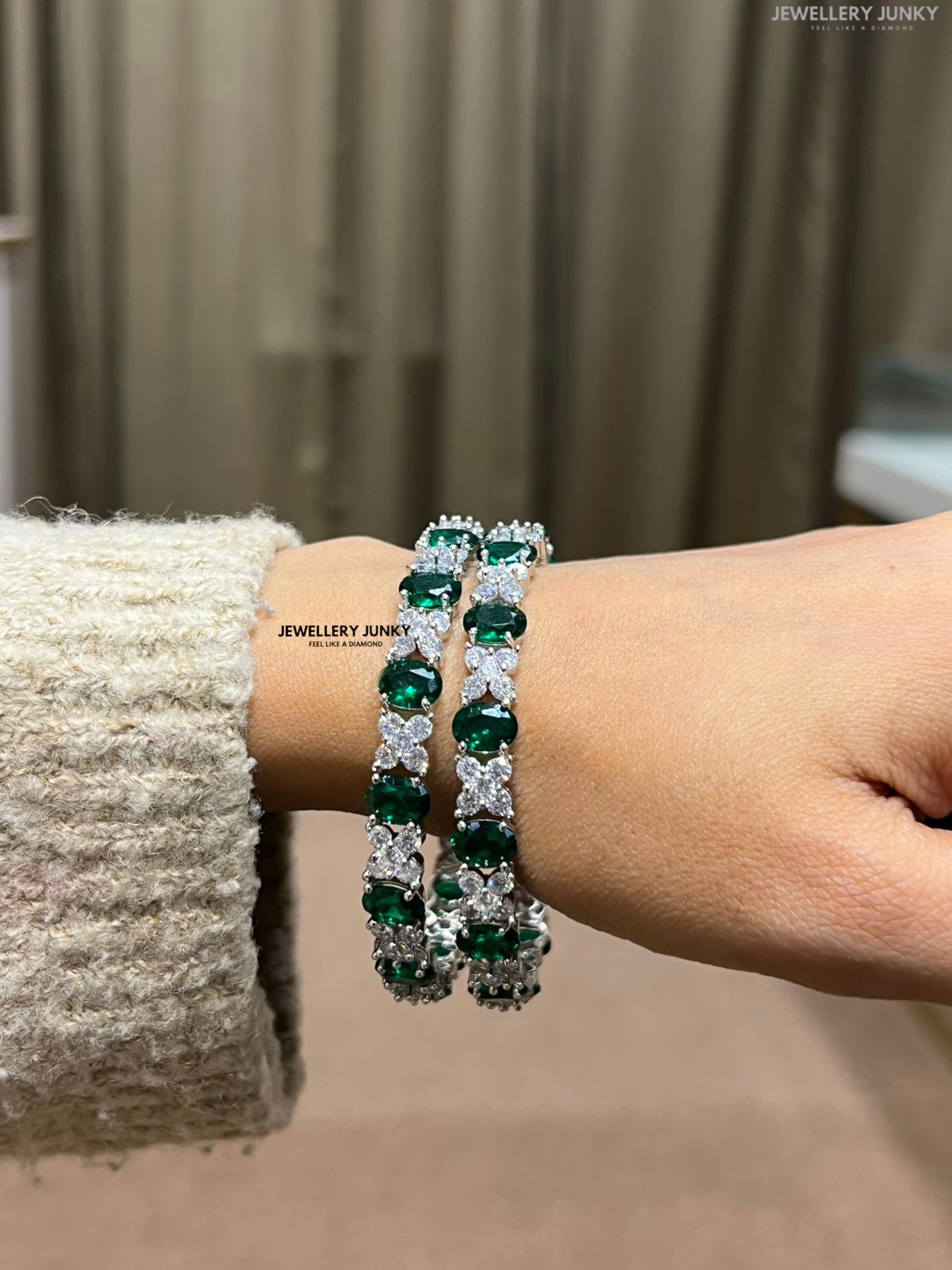 EKNOOR DIAMOND BANGLES