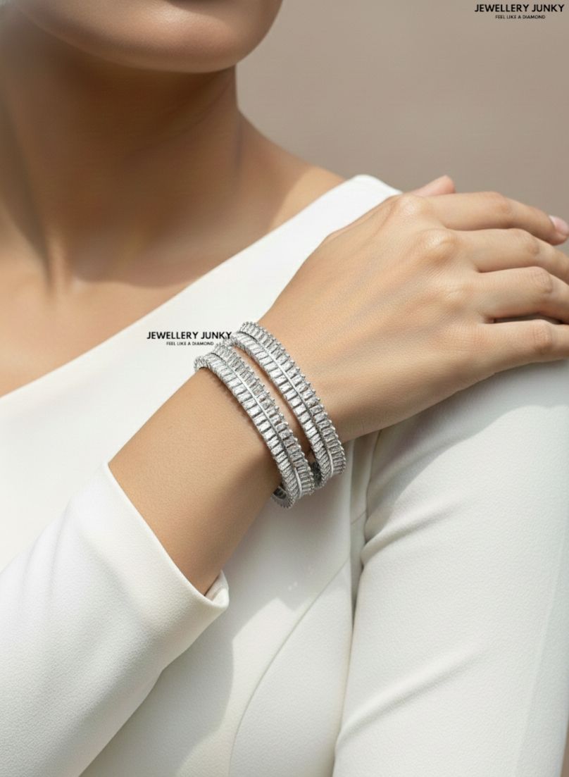 SEJAL DIAMOND BANGLE