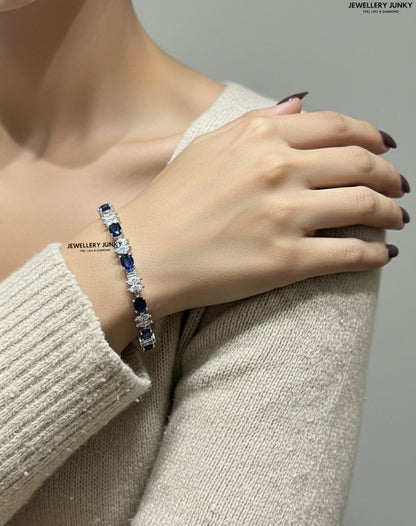 WRITE DIAMOND BANGLES