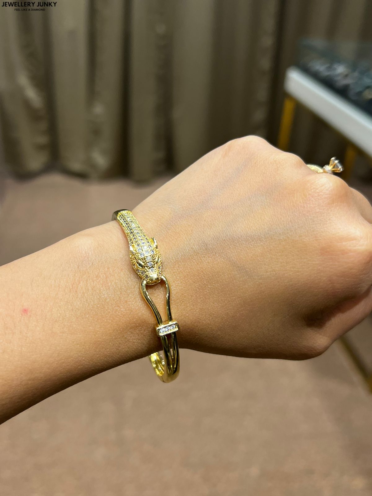 JOLIE LEOPARD DIAMOND BRACELET