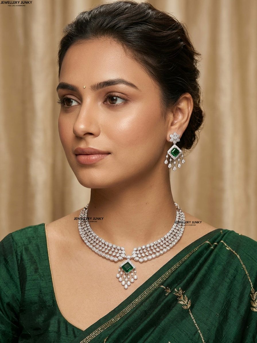 KAMNA DIAMOND NECKLACE