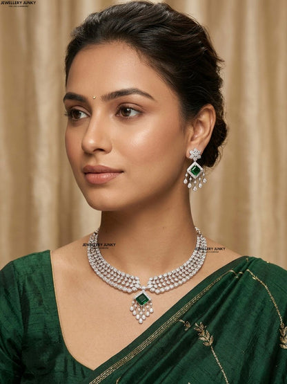 KAMNA DIAMOND NECKLACE
