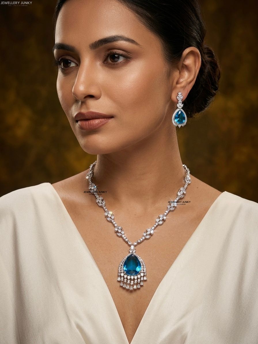 HELEN DIAMOND NECKLACE