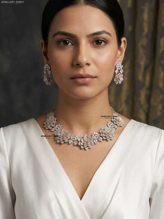 MADELINE DIAMOND NECKLACE