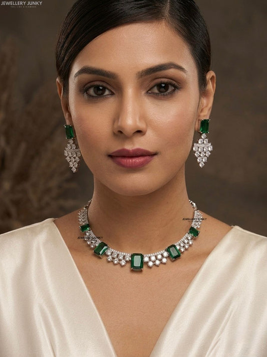 MARINA DIAMOND NECKLACE