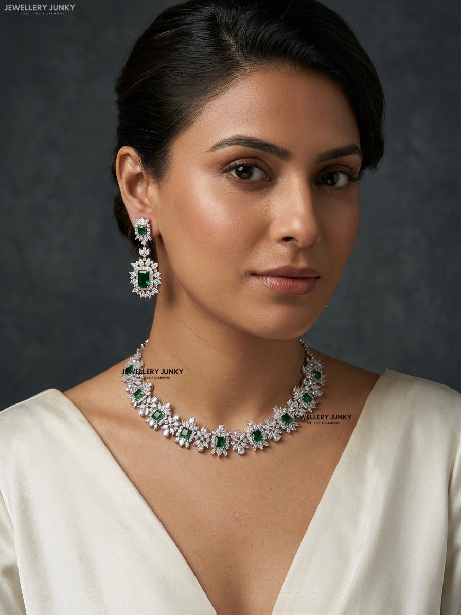 RAHI DIAMOND NECKLACE