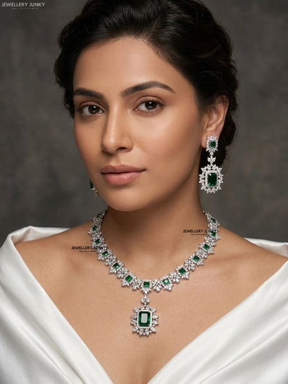 RAHI DIAMOND NECKLACE